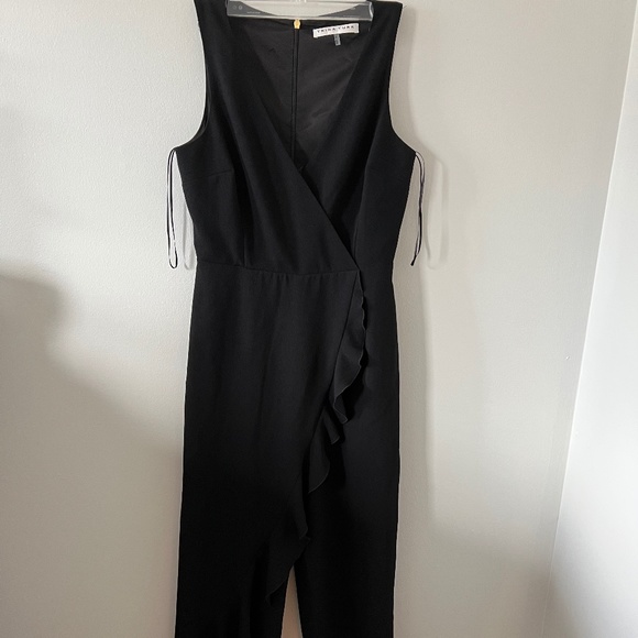 Trina Turk Pants - TRINA TURK | OS ANGELES | BLACK JUMPSUIT | SIZE 4